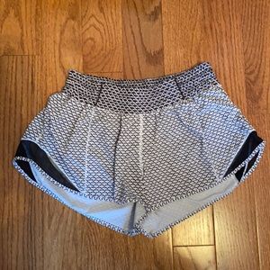 Lululemon hotty hot shorts.